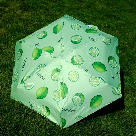 Lemon Mini Sun Rain Pocket Umbrella - Picture 2 of 4